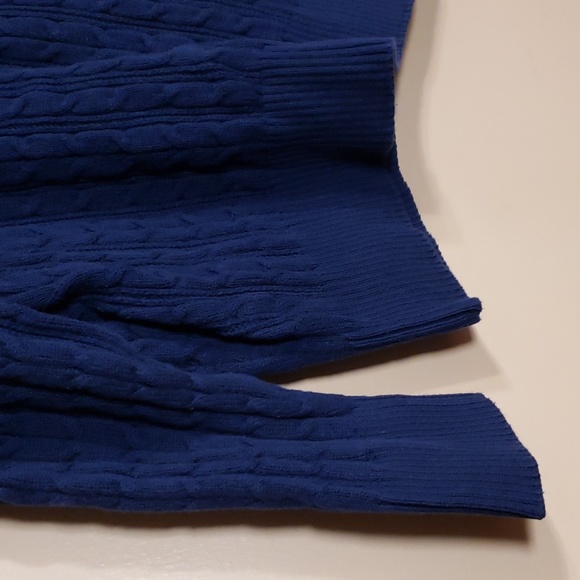 Plus Size Sweater - Picture 3 of 4